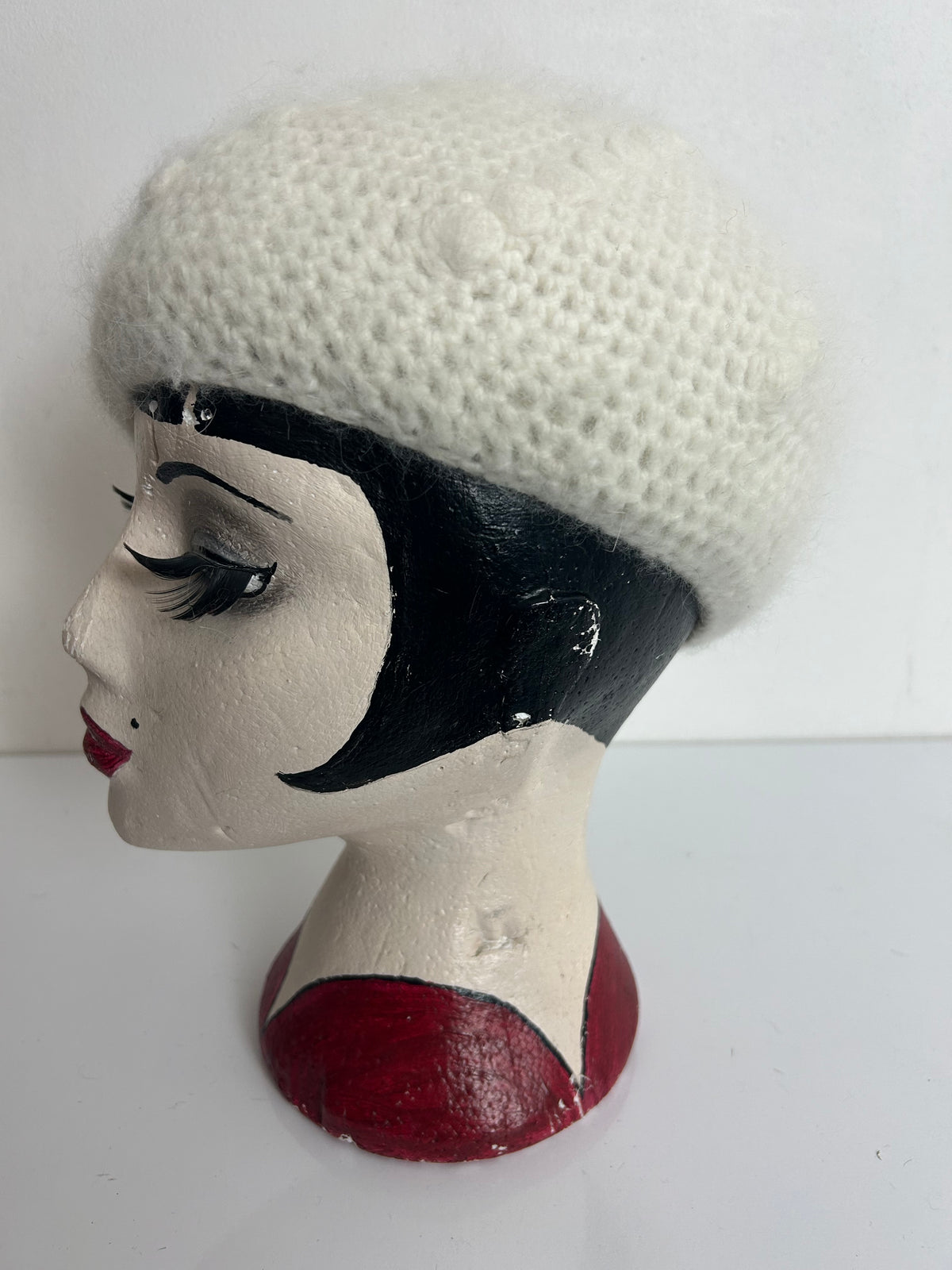 Vintage Winter White Chunky Knit Angora & Wool Mix Beanie Style Hat