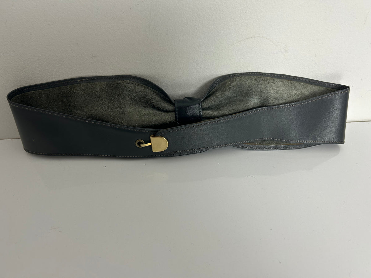 Vintage 1980s STEPHEN COLLINS Grey Leather Bow Detail Cinch Belt 30" Waist