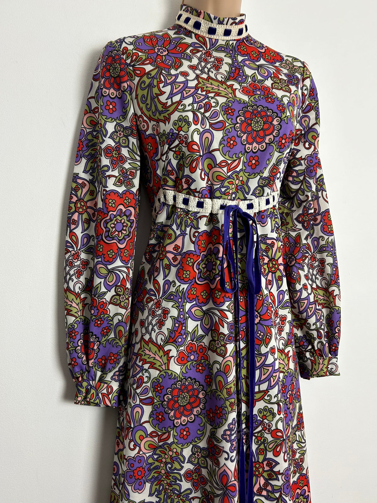 Vintage 1970s Homemade UK Size 12 White Purple Red Green Floral Print Long Sleeve Tie Waist Boho Maxi Dress