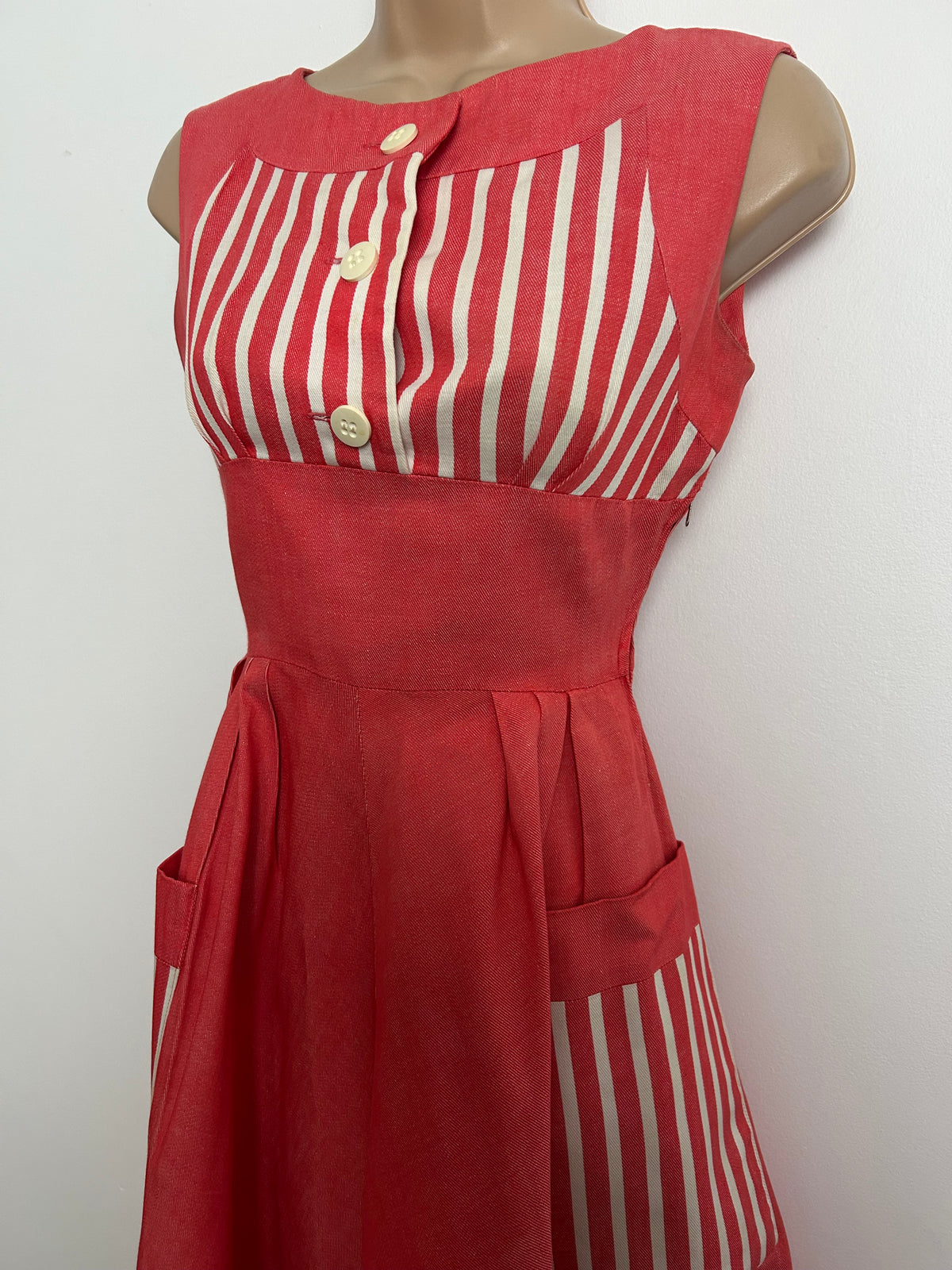 Vintage Late 1950s/Early 1960s BRIGITTE Size 6 Red & White Stripe Print Pocket Detail Pleated Rockabilly Dress