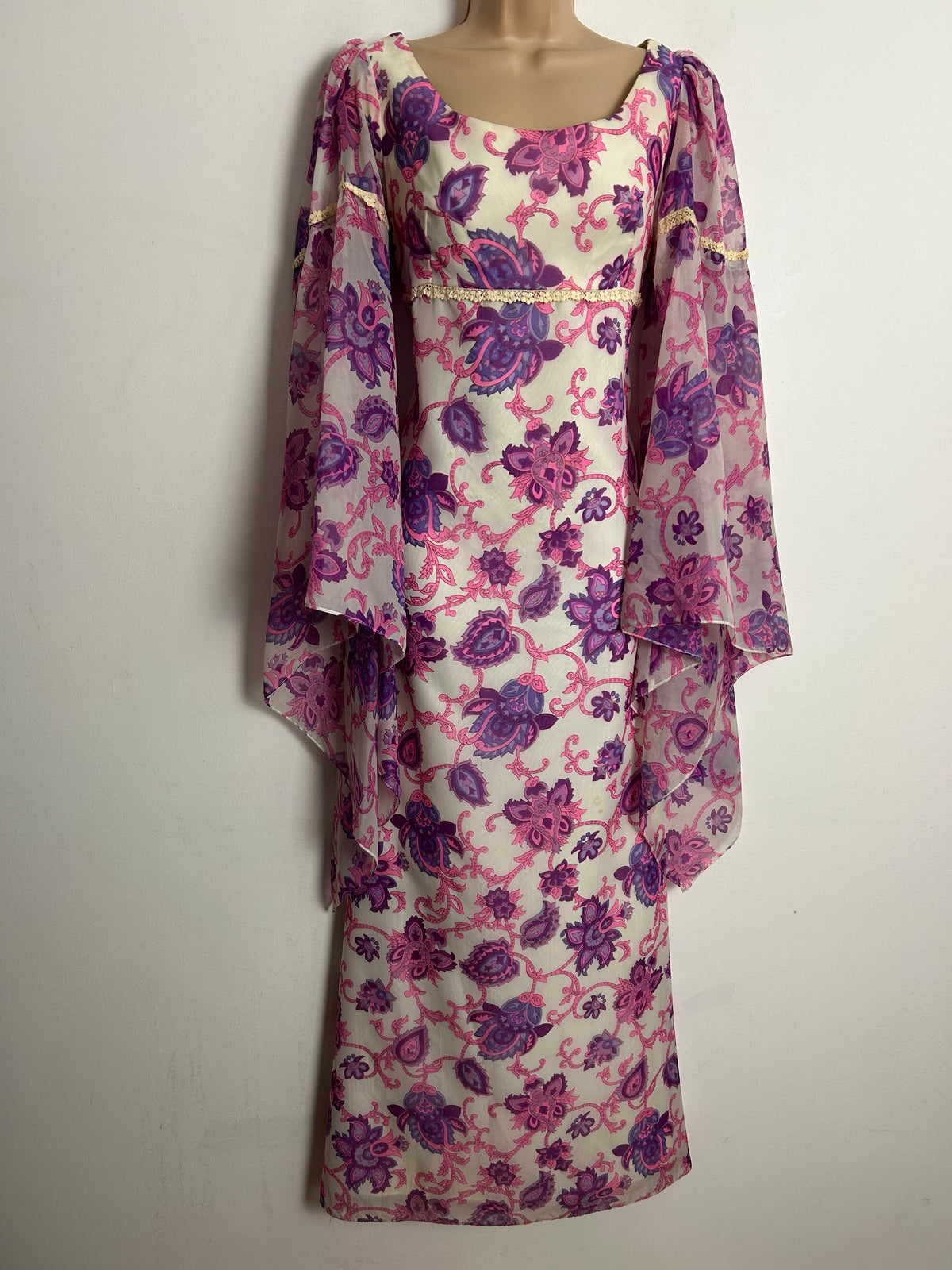 Vintage 1960s UK 10 White Purple & Pink Floral Print Long Trumpet Sleeve Boho Empire Line Nylon Maxi Dress