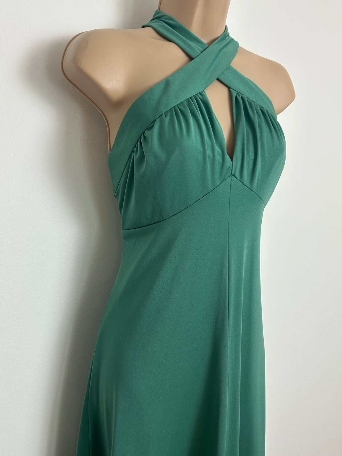 Vintage 1970s PENNY MIST Size 10-12 Green Cross Strap Halterneck Maxi Dress