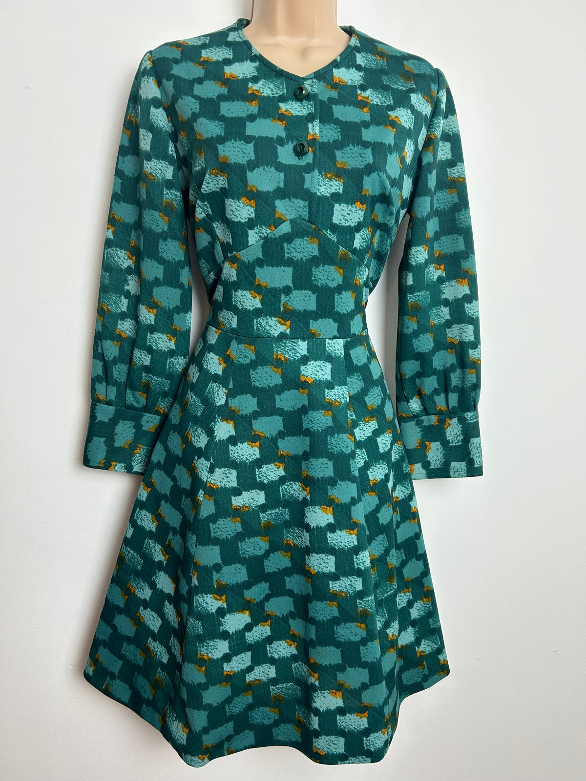 Vintage Late 1960s Size 10 Teal Abstract Print Long Sleeve Fit & Flare Mod Dress