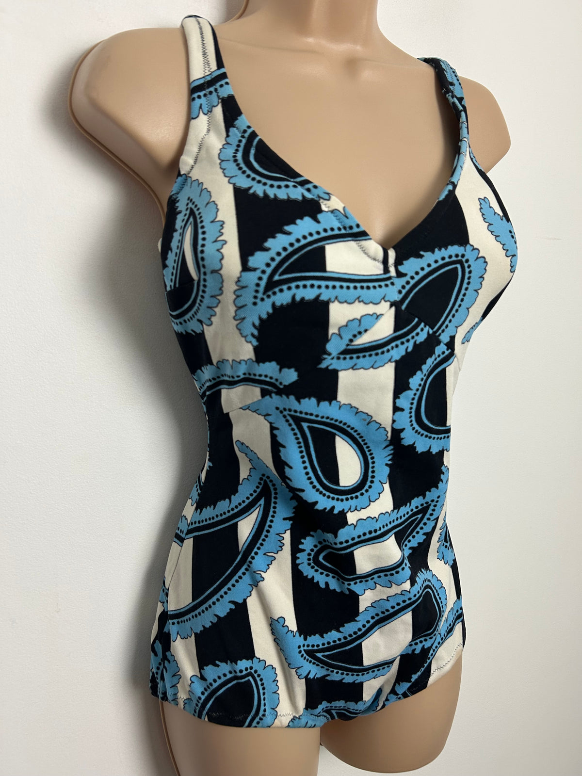 Vintage 1960s TRIOLA Size 16 Black White & Blue Stripe & Paisley Print Moulded Cup Swimsuit