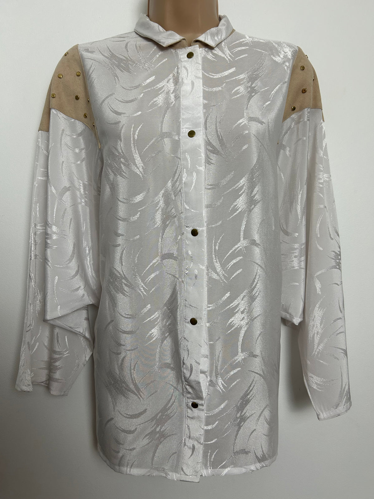 Vintage 1980s FAZH LONDON Size 10 White & Beige Stud Detail 3/4 Bat Wing Oversize Blouse/Shirt