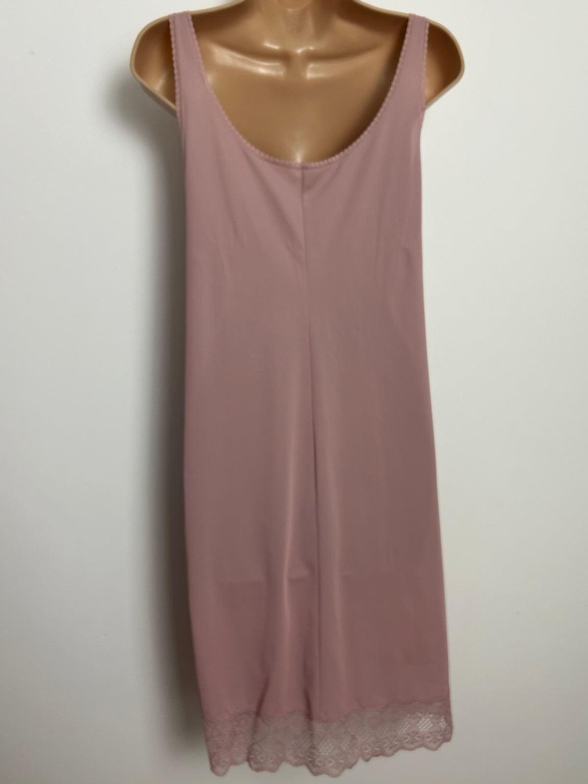 Vintage 1960s NEW EDELWEISS Italy Size 16 Pale Dusky Pink Nylon Slip