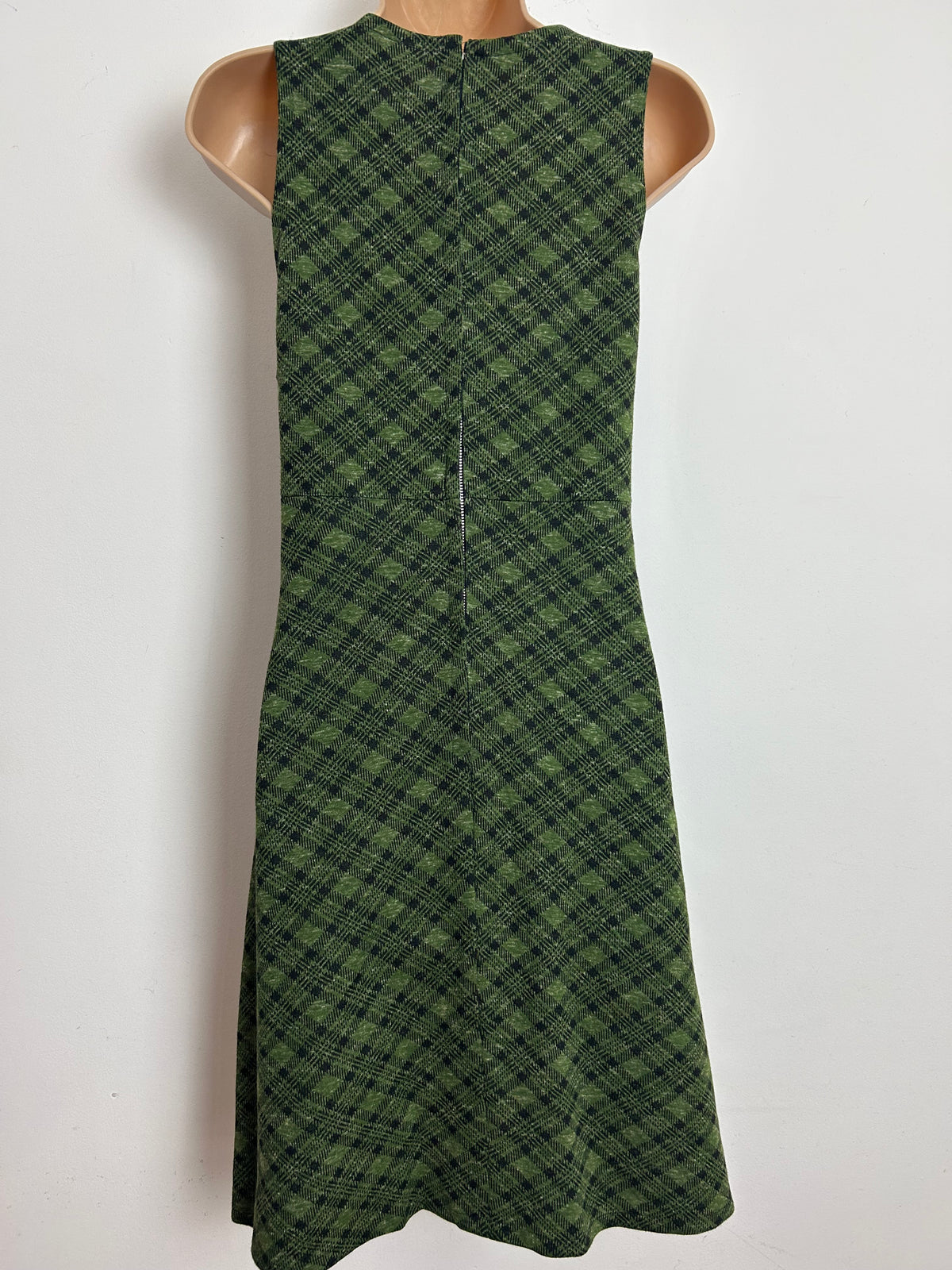 Vintage 1960s Size 10 Green & Black Tartan Check Jersey Mod Shift Dress