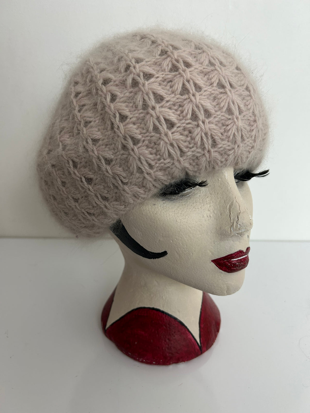 Vintage Pale Nude Pink Wool & Angora Chunky Knit Reversible Beanie/Beret Style Hat