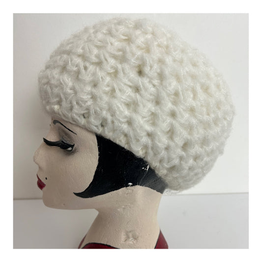Vintage Winter White Angora & Wool Mix Reversible Beret/Beanie Style Hat