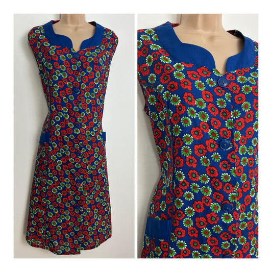 Vintage 1960s Size 12 Blue Red & Green Floral Print Cotton Sleeveless Shift Dress With Pockets