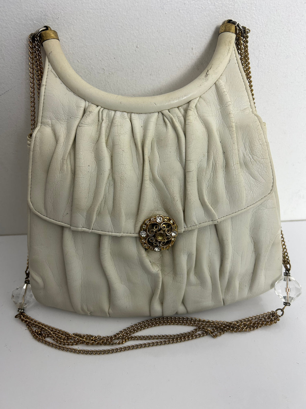Vintage RARE 1950s Ivory Leather Beautiful Shape Handbag With Chain Strap & Hinged Mirror