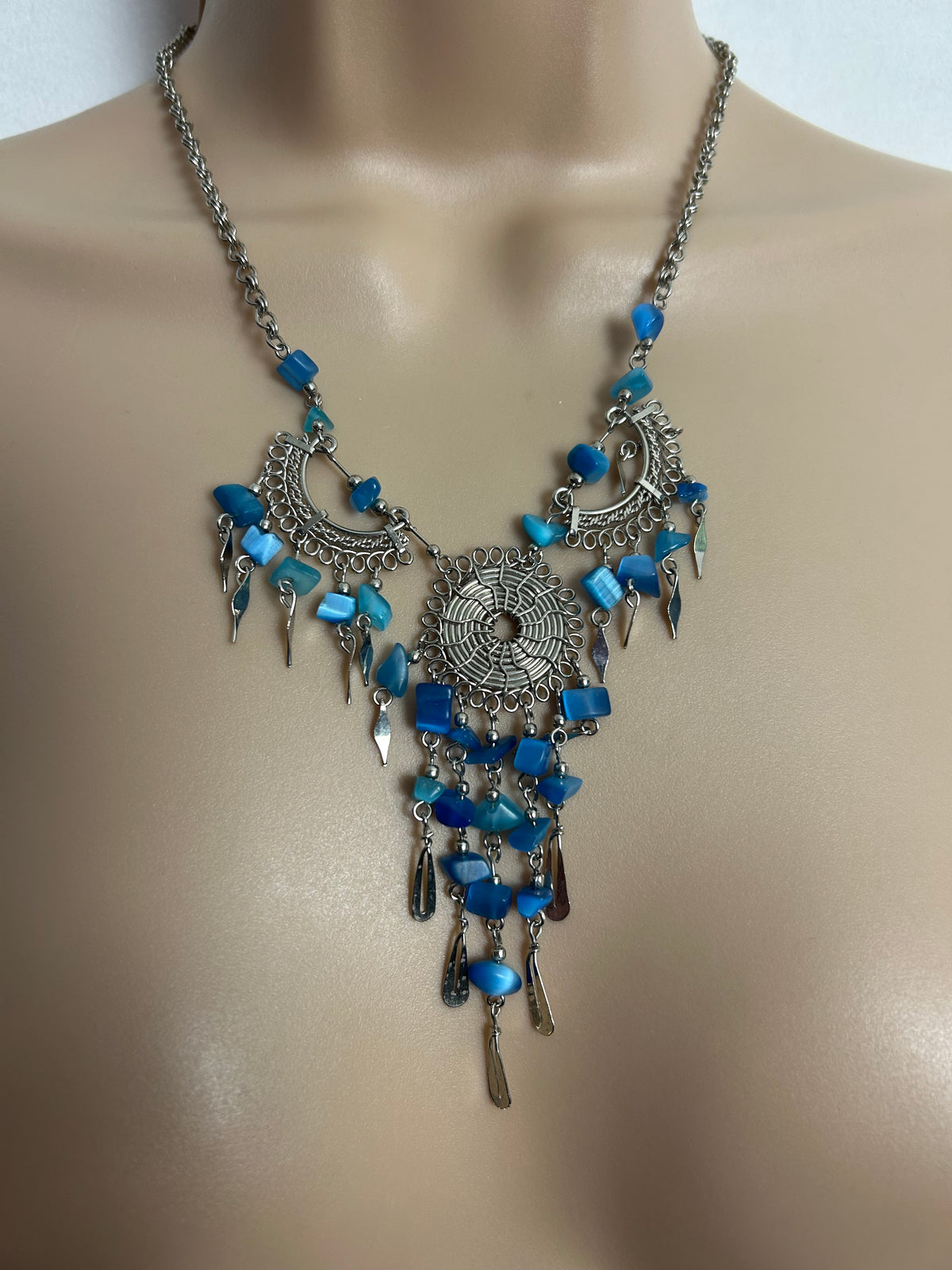 Vintage Silver Tone & Blue Glass Bead Dream Catcher Design Necklace