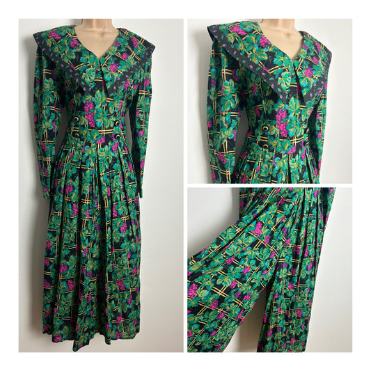 Vintage Late 1980s SUTTLES & SEAWINDS Size Small (8-10) Green Black & Pink Trellis & Grapevine Print Culotte Style Jumpsuit