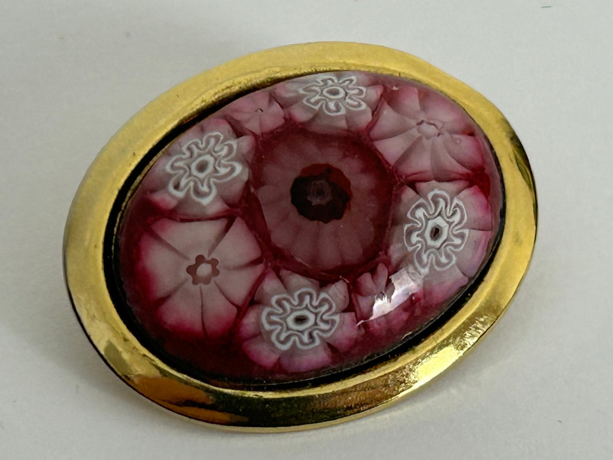 Vintage Pretty Little Gold Tone Pink & White Millefiori Oval Pin Brooch