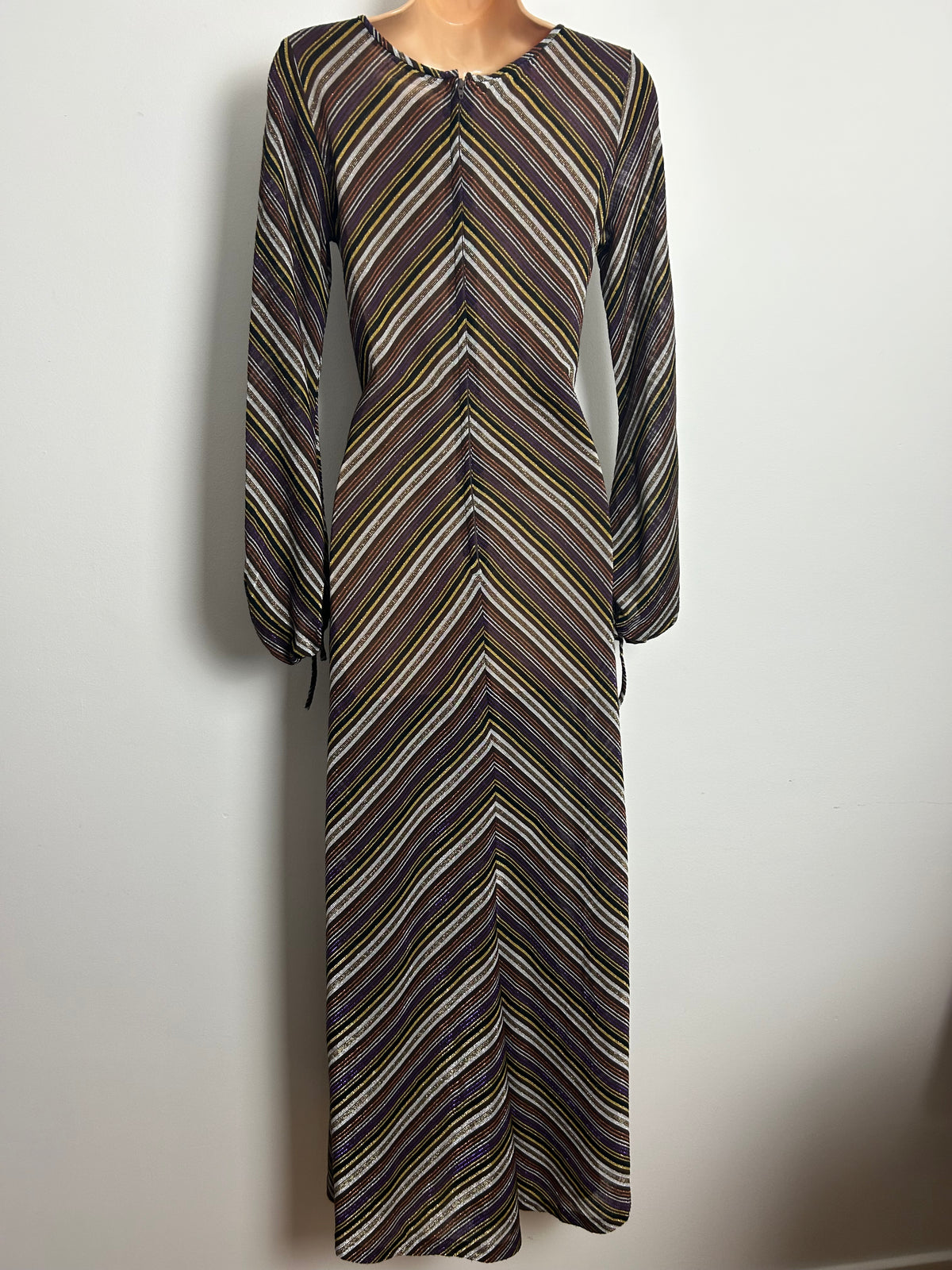 Vintage 1970s SIMON ELLIS Size6 6-8 Brown Bronze Silver & Gold Lurex Stripe Long Sleeve Maxi Dress