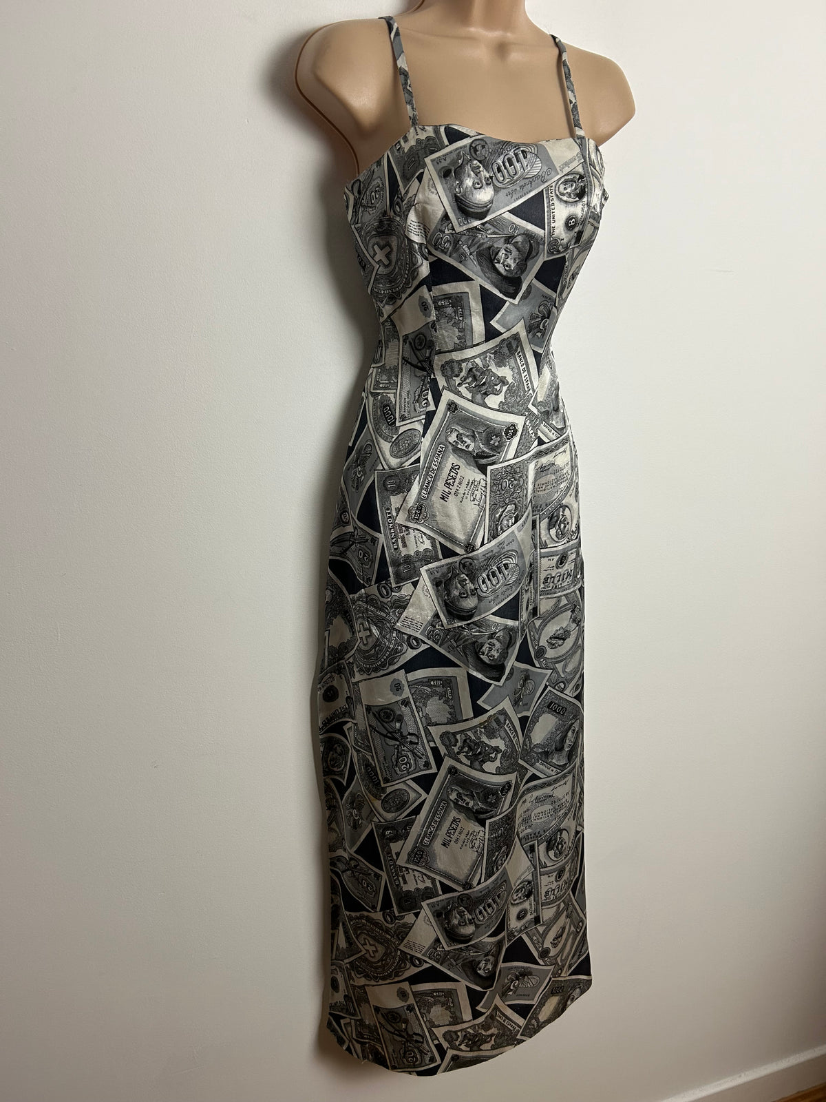 Vintage Late 1950s Early 1960's Size 8 Black Grey & White Bank Notes Novelty Print Strappy Fitted Maxi Dress
