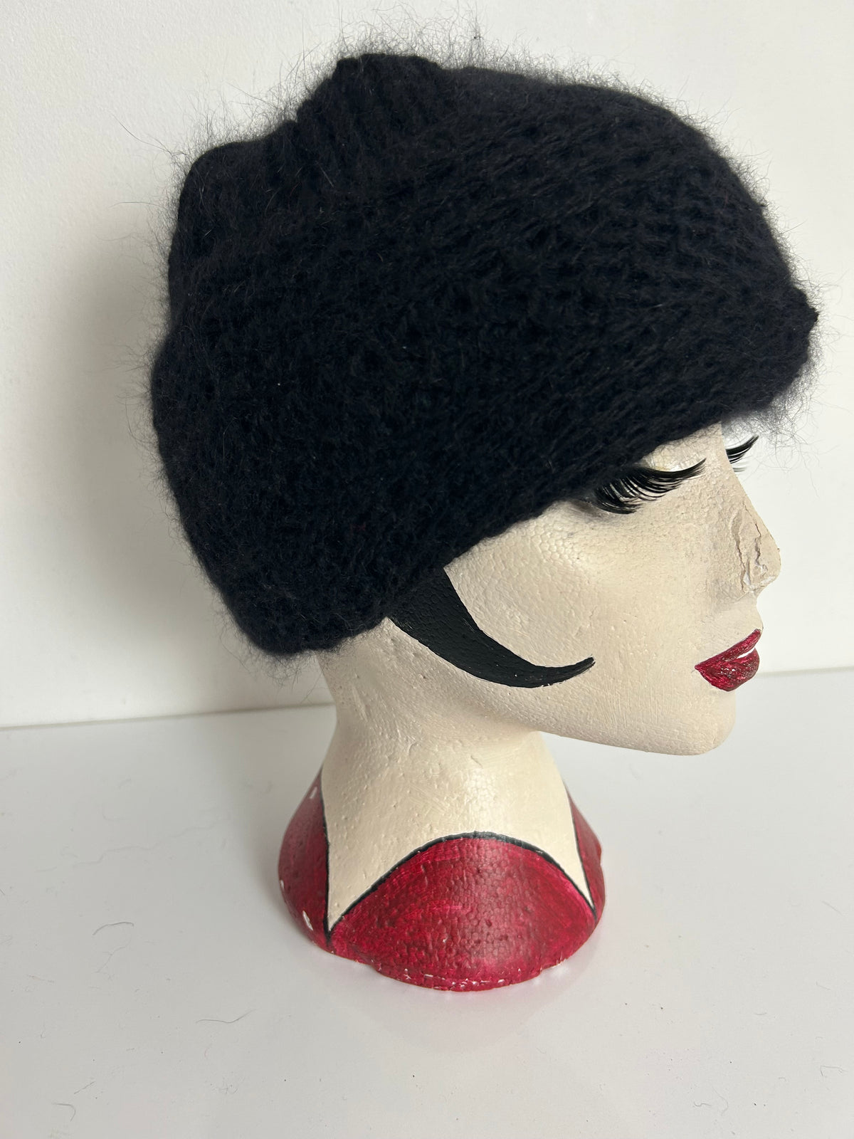 Vintage Black Angora & Wool Mix Semi Chunky Winter Beanie Style Hat