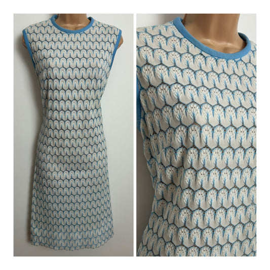 Vintage 1960s BRIEF ORIGINALS Size 10 White & Blue Knit Shift Mod Dress