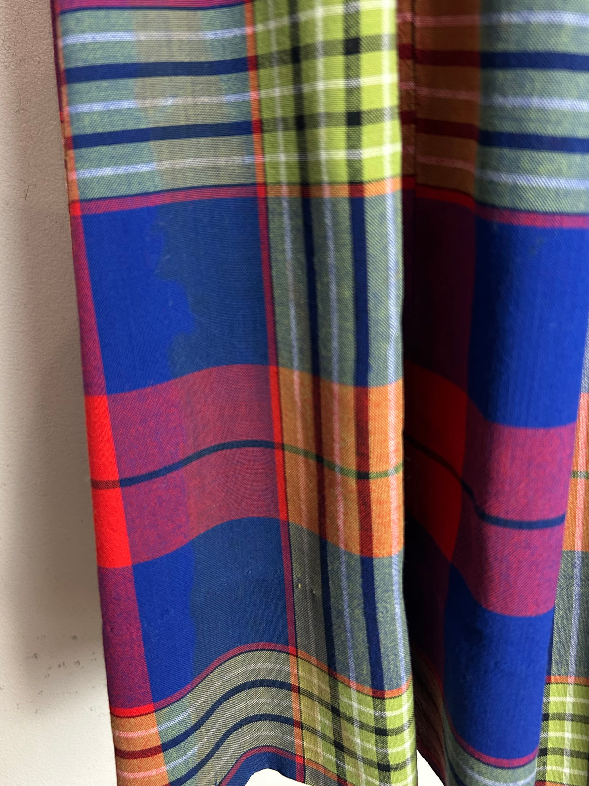 Vintage 1950s Size 10 Blue Red Pink & Green Check Print High Neck Pleated Cotton Day Dress