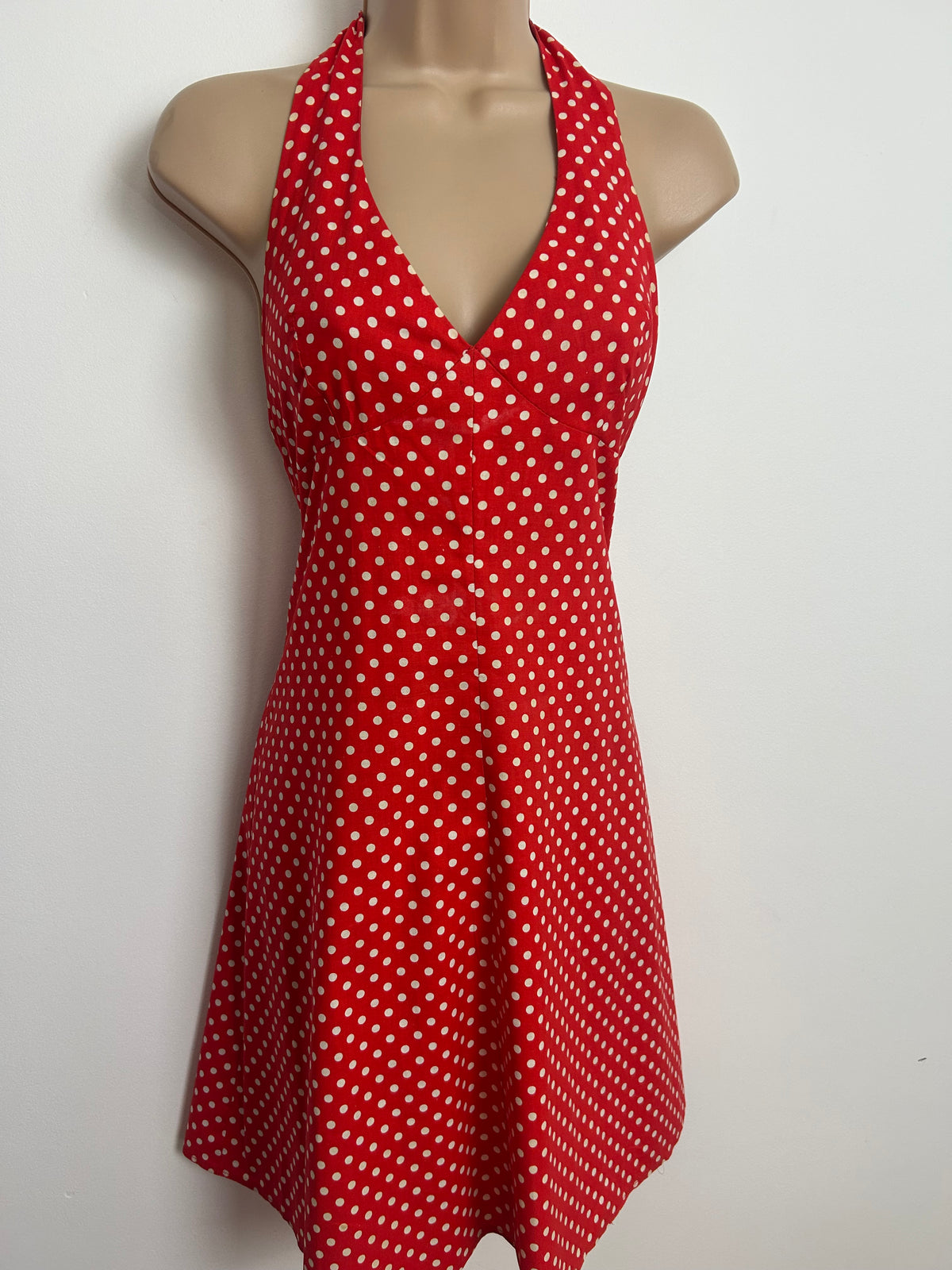 Vintage 1970s MISS SELFRIDGE Size 8-10 Red & White Polka Dot Print Halterneck Short Summer Dress