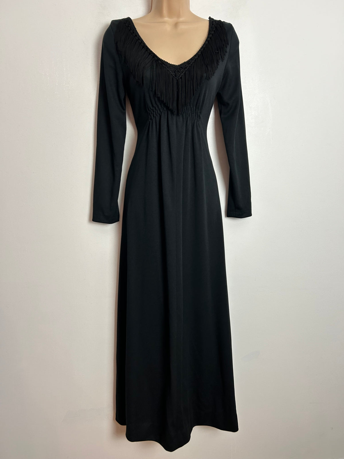 Vintage 1970S YOUNG IDEAS BY RHONA ROY UK Size 6 Black Fringed Detail Long Sleeve Evening Maxi Dress