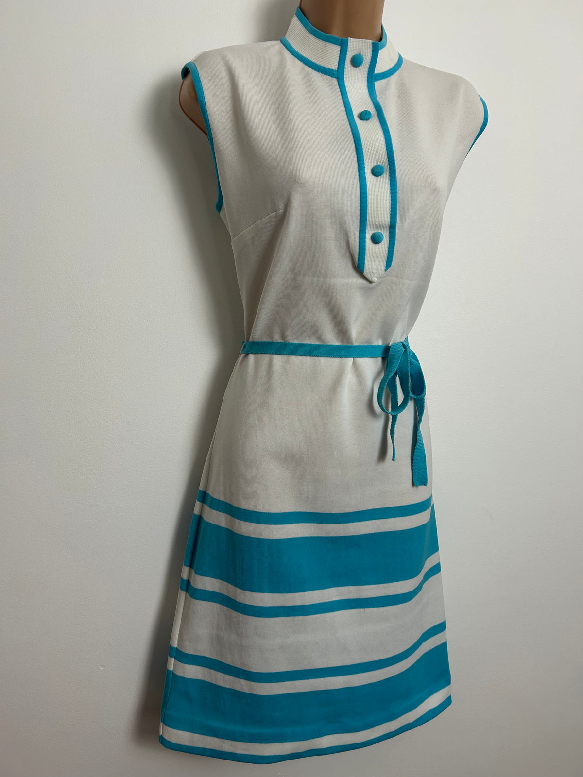 Vintage 1960s Size 12-14 White & Turquoise Stripe Sleeveless Belted Summer Mod Dress