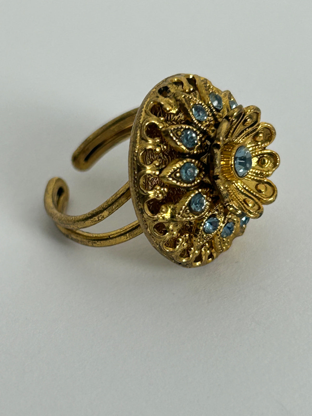 Vintage Gold Tone Base Metal & Blue Diamante Set Adjustable Ring Up To Size M