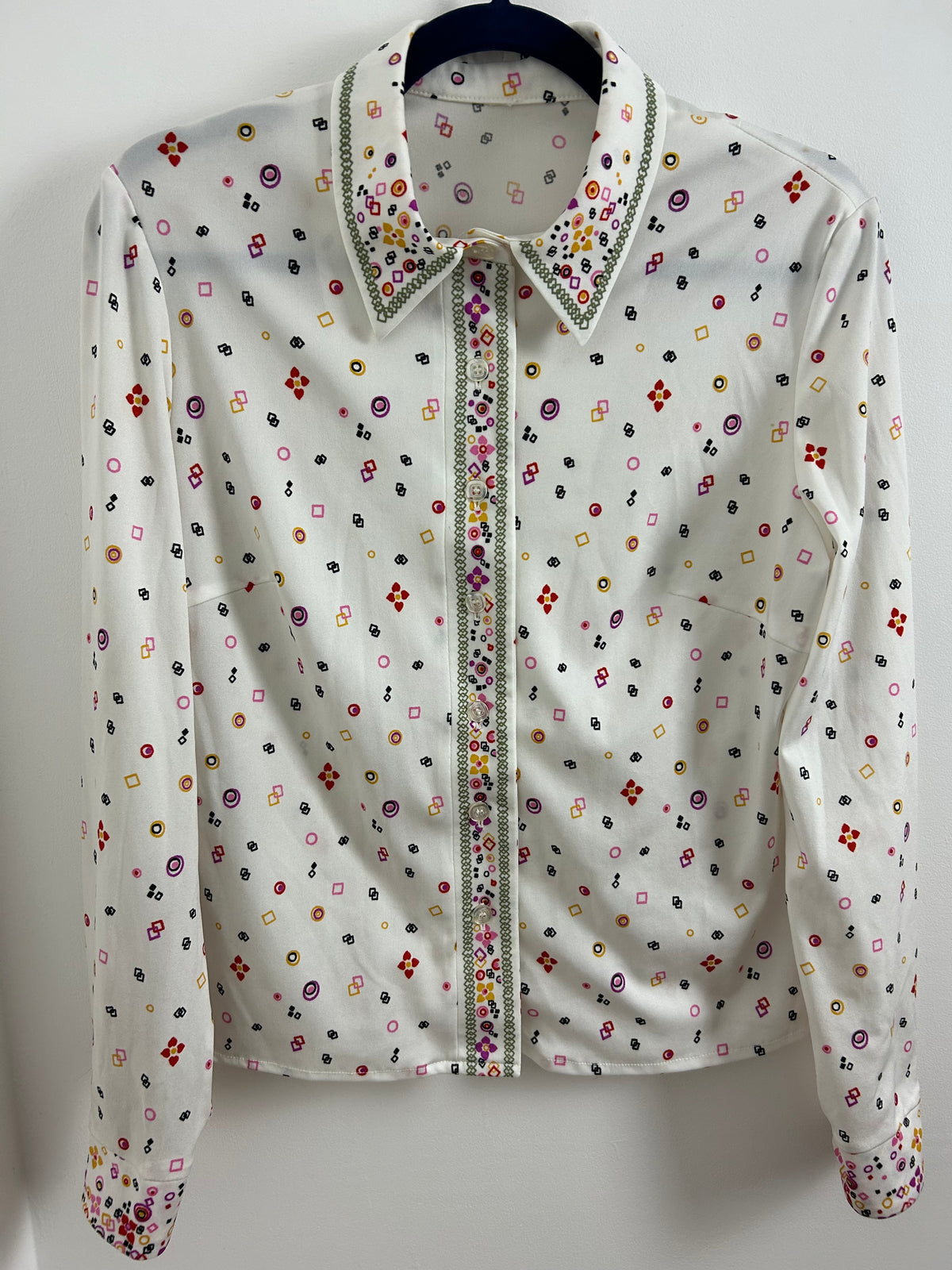 Vintage 1970s Size 12-14 White Purple Red Yellow & Black Abstract Geo Print Long Sleeve Shirt