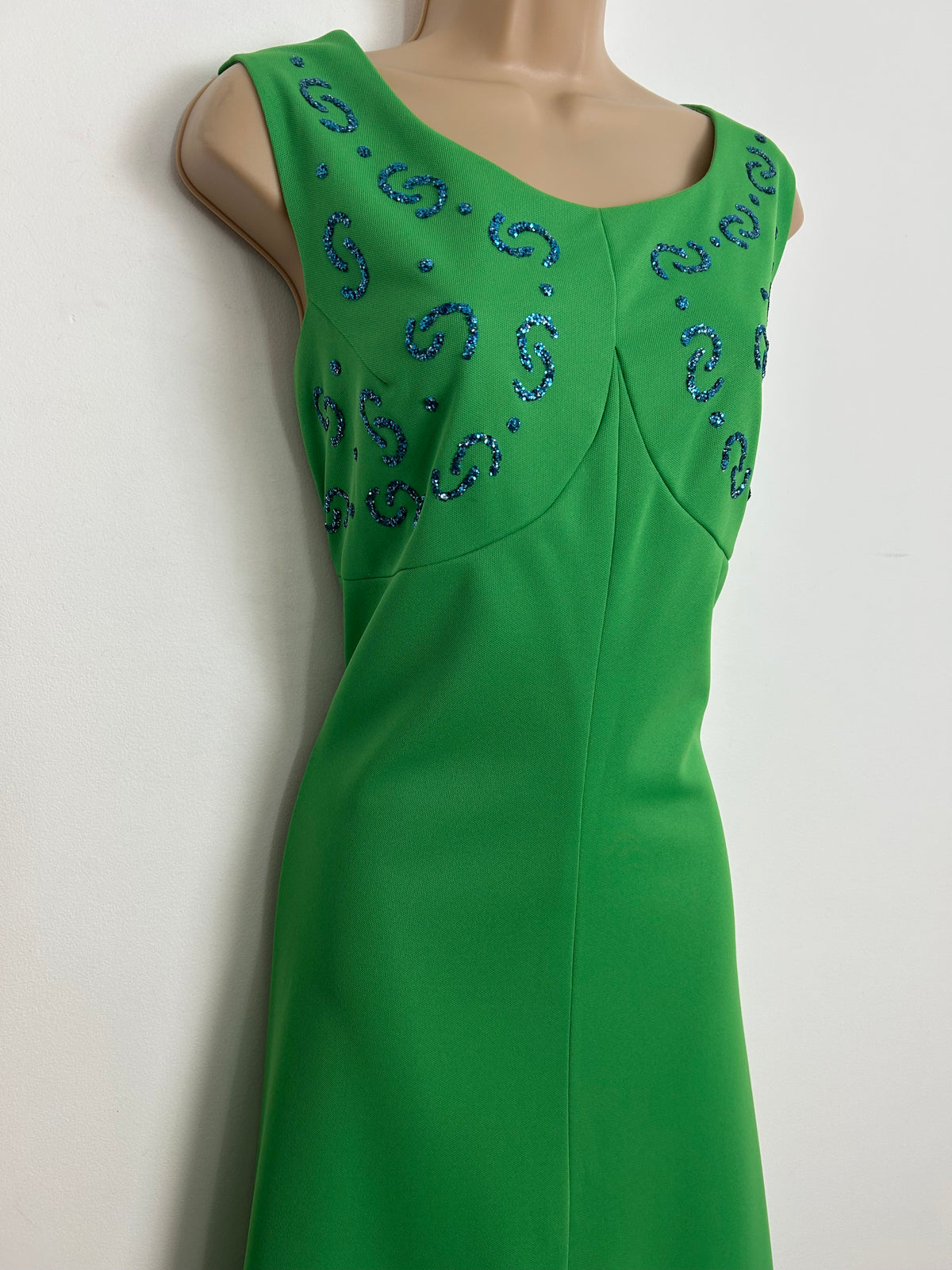 Vintage 1970s GO TO TOWN Size 12 Green Glittery Micro Sequin Embellishment Occasion Evening Maxi Dress