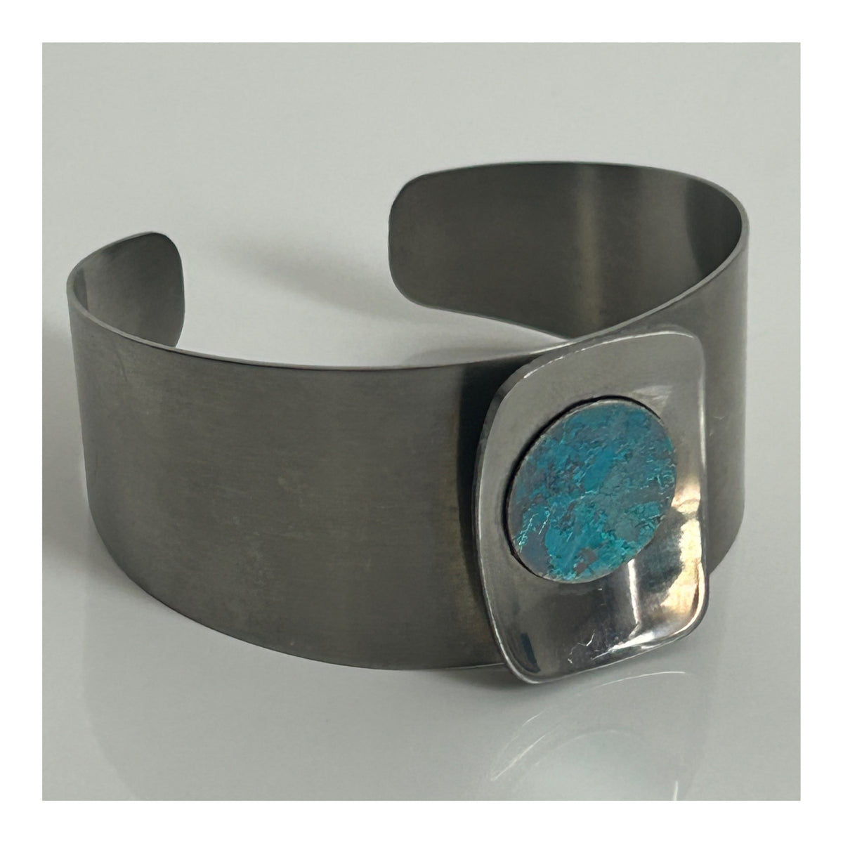 Vintage 1970s Silver Tone Steel Modernist Wide Cuff Style Bracelet