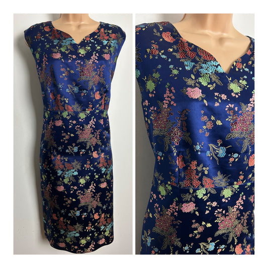 Vintage 1960s Size 14 Blue Floral Chinese Silk Sleeveless Dress