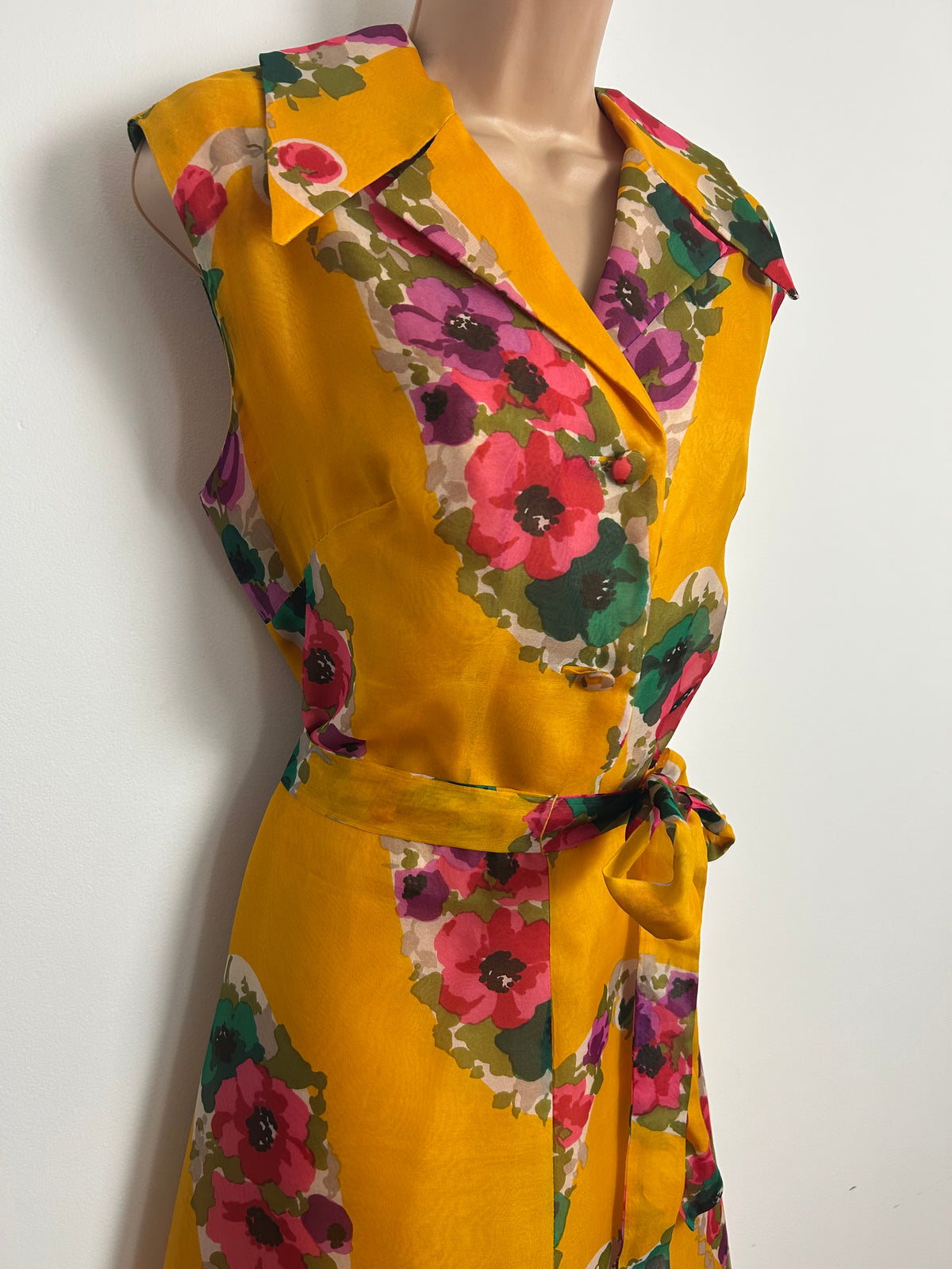Vintage Early 1970s WOLF H BUSSE Size 14 Mustard Yellow & Pink Tones Dagger Collar Belted Maxi Dress