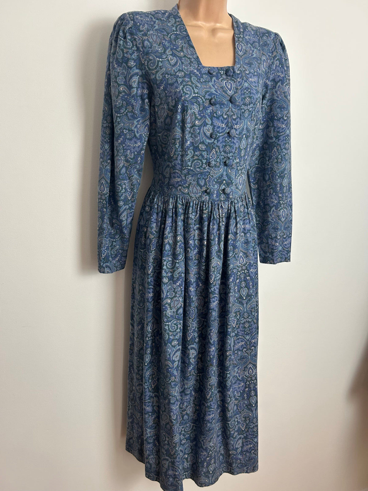 Vintage 1980s LAURA ASHLEY Size 10 (Size 12 On Label) Blue Tones Nouveau Print Wool Mix Long Sleeve Midi Dress