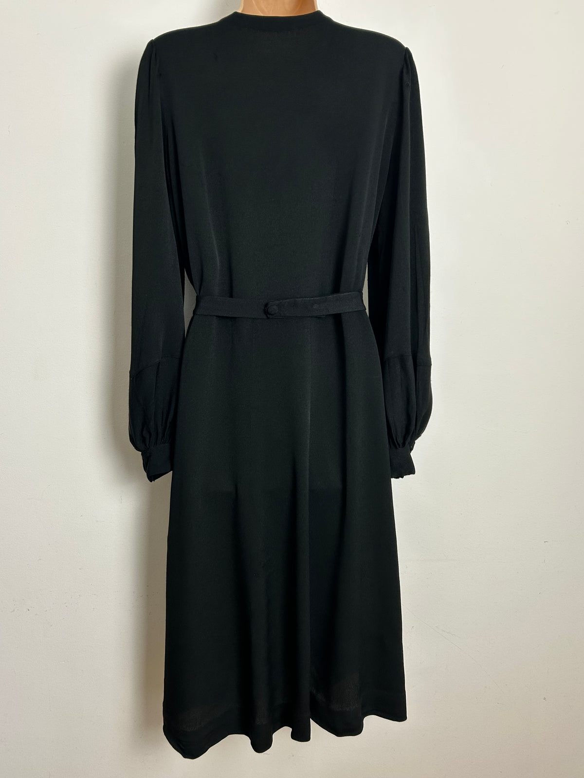 Vintage Original 1940's Size 14-16 Black Rayon Long Sleeve Midi Dress