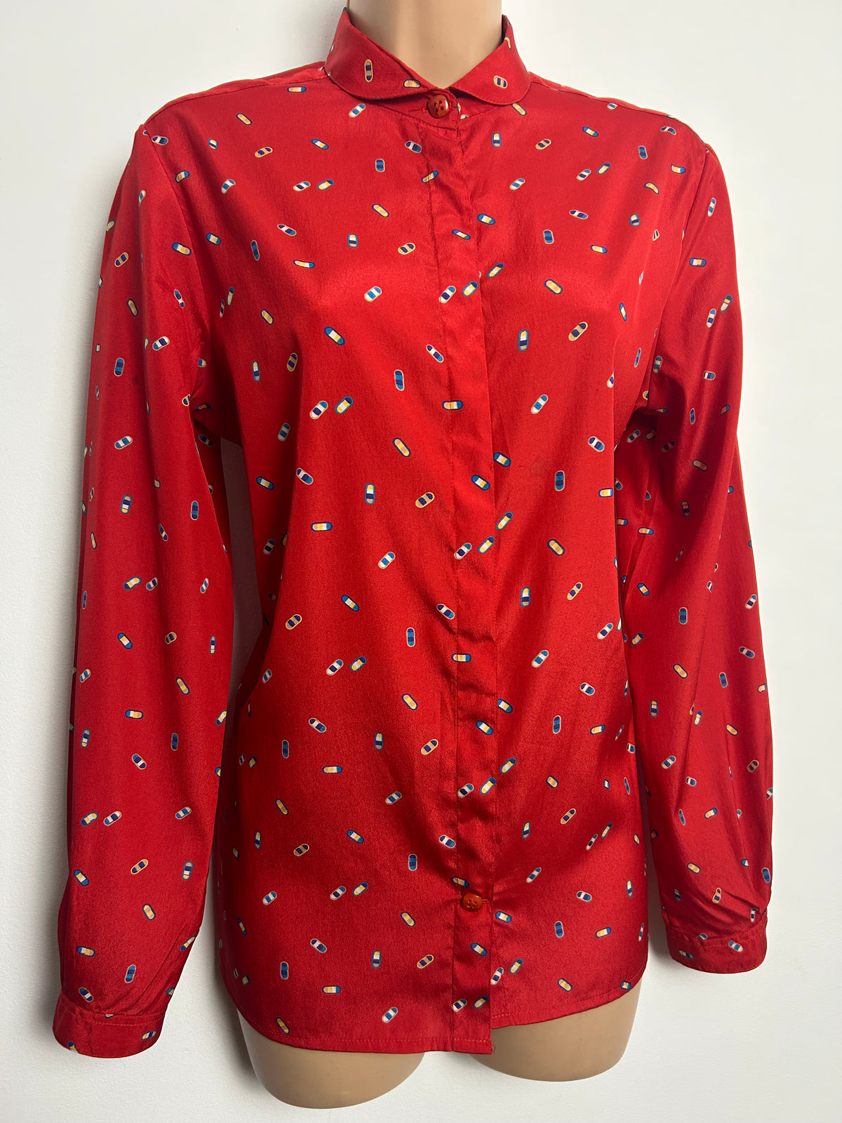 Vintage Early 1980s Size 10-12 Red Abstract Print Long Sleeve Shirt