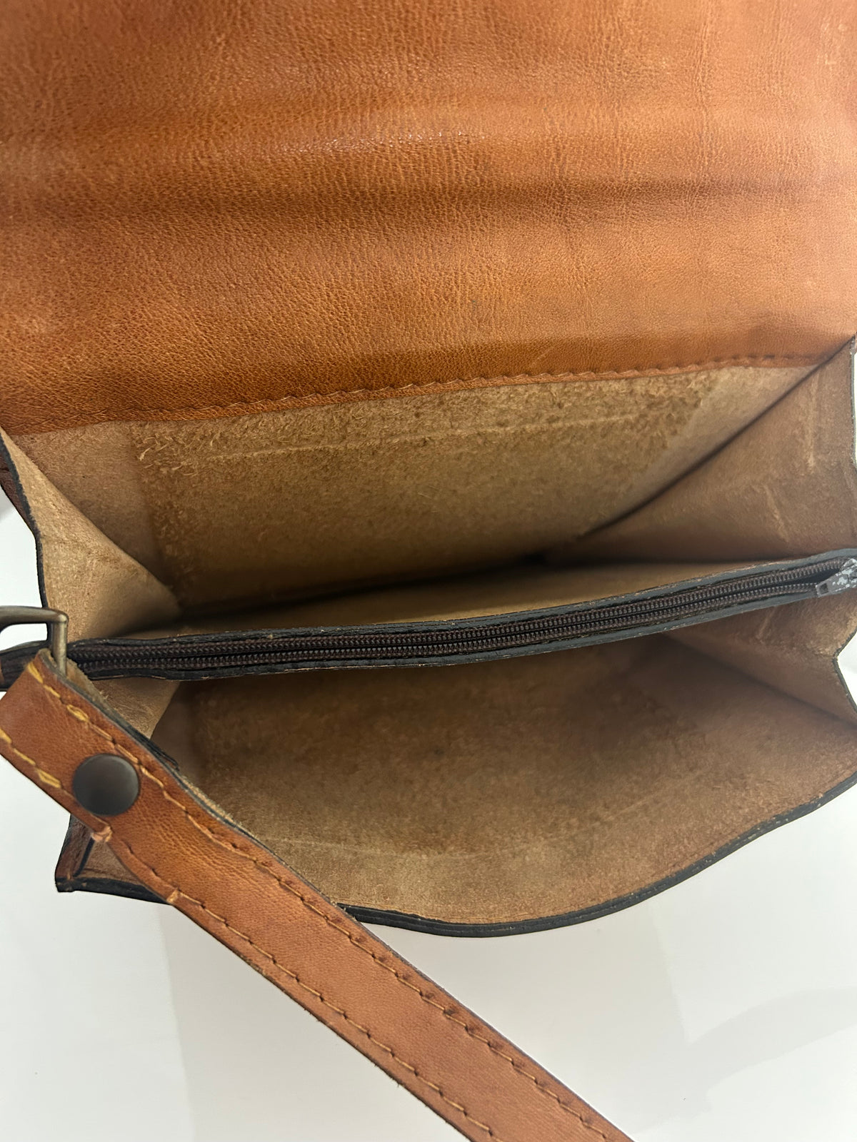 Vintage 1970s Italian "THE WIZARD" Tan Brown Leather Satchel Style Handbag/Shoulder Bag