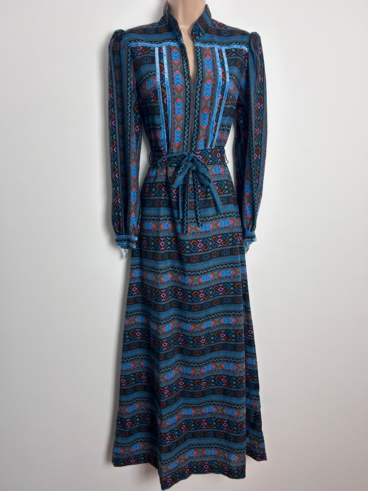 Vintage 1970s Size 8 Black Teal Rust & Pink Geo Print Velvet Ribbon Trim Belted Cotton Maxi Dress
