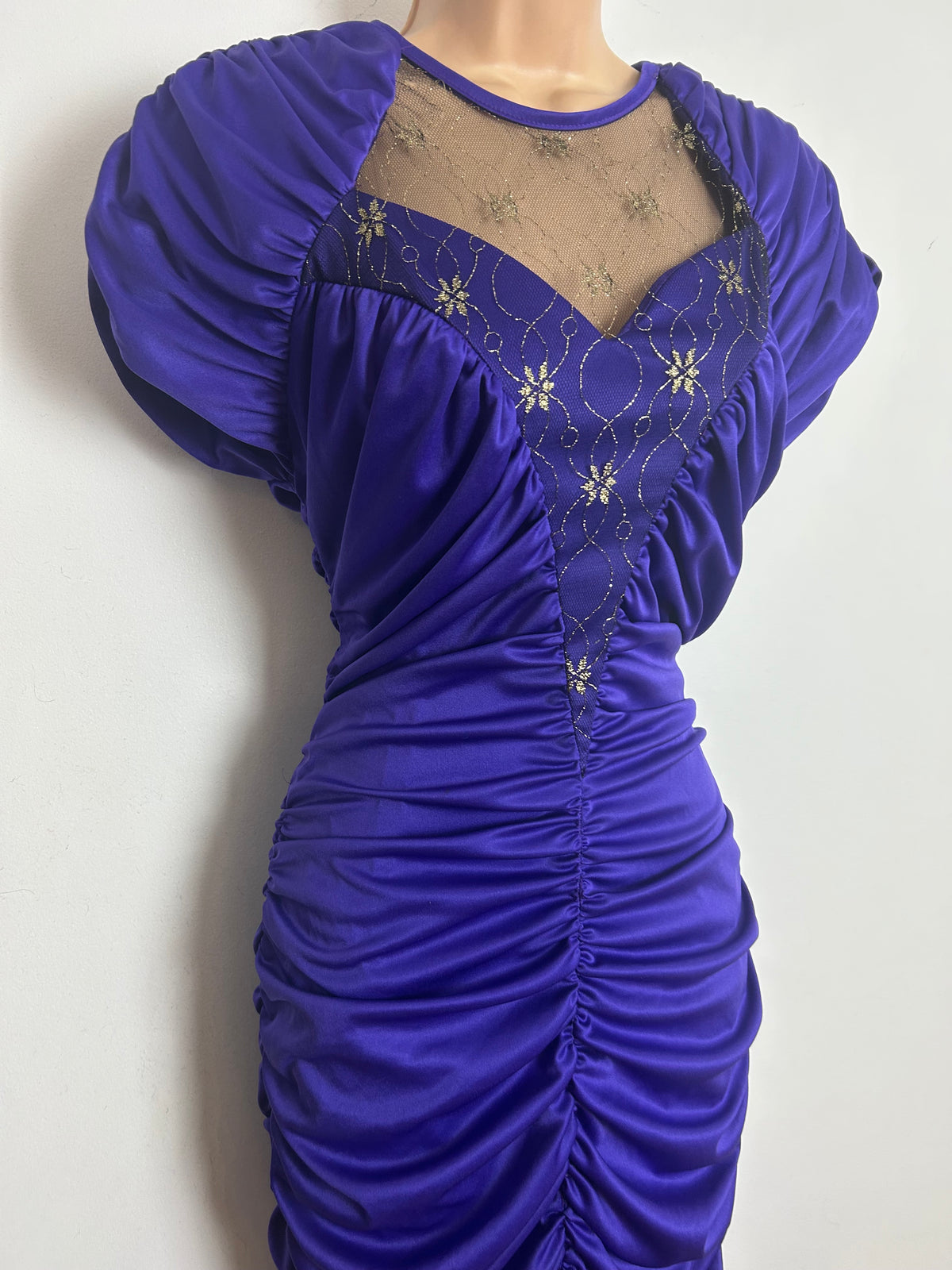 Vintage 1980s Size 10-12 Purple Ruched Draped Mesh Panel Open Back Fitted Wiggle Xmas Party Dress