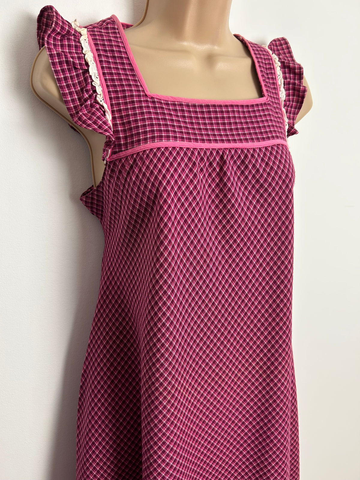 Vintage 1970s C&A UK Size 8 Plum Purple & Pink Check Print Lace Trim Cotton Mix Smock Dress