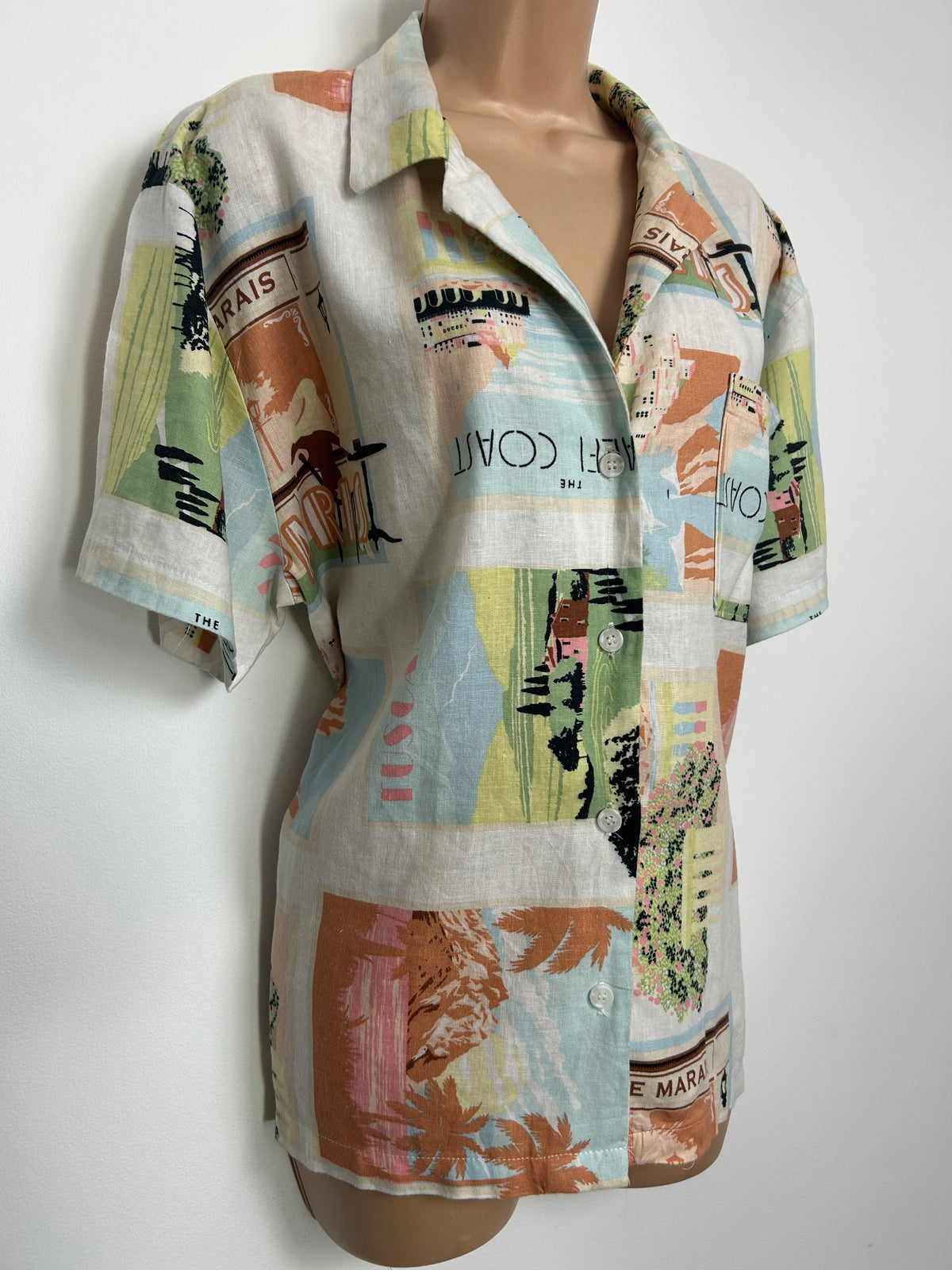 Vintage 1980s Size 12-14 Oversized White Italian & French Postcard Novelty Print Cotton Shirt
