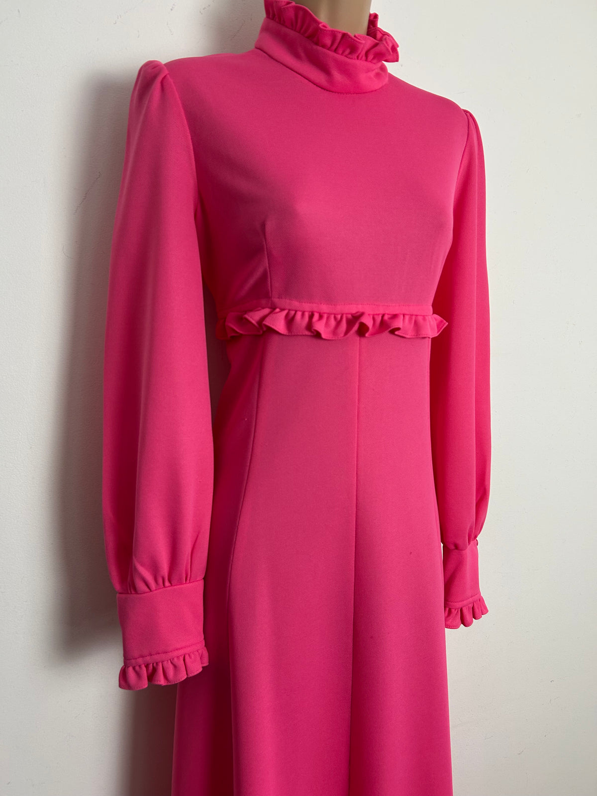 Vintage 1970s Size 10-12 Hot Pink High Neck Long Sleeve Maxi Dress