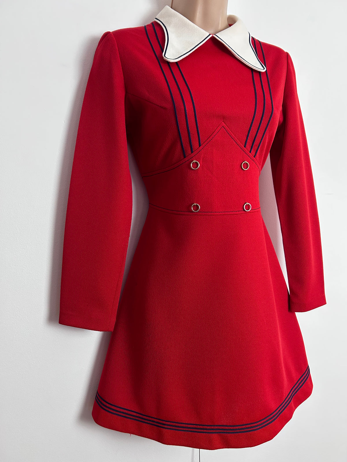 Vintage 1960s UK Size 8 Cute Red Beagle Collar Long Sleeve Mini Mod Dress
