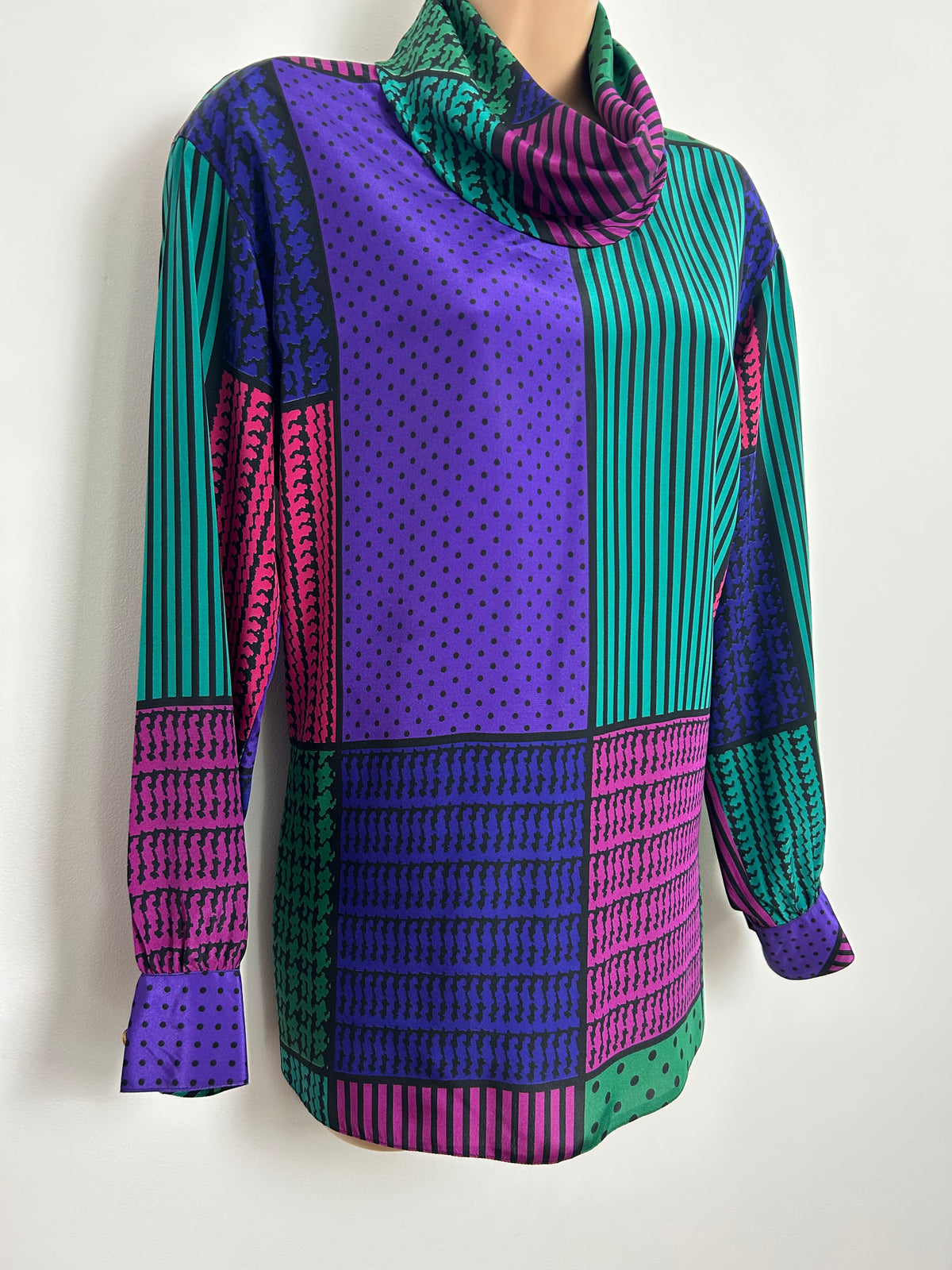 Vintage 1980s FELICIA Size 14-16 Green Purple Pink & Black Abstract Print Cowl Neck Long Sleeve Blouse