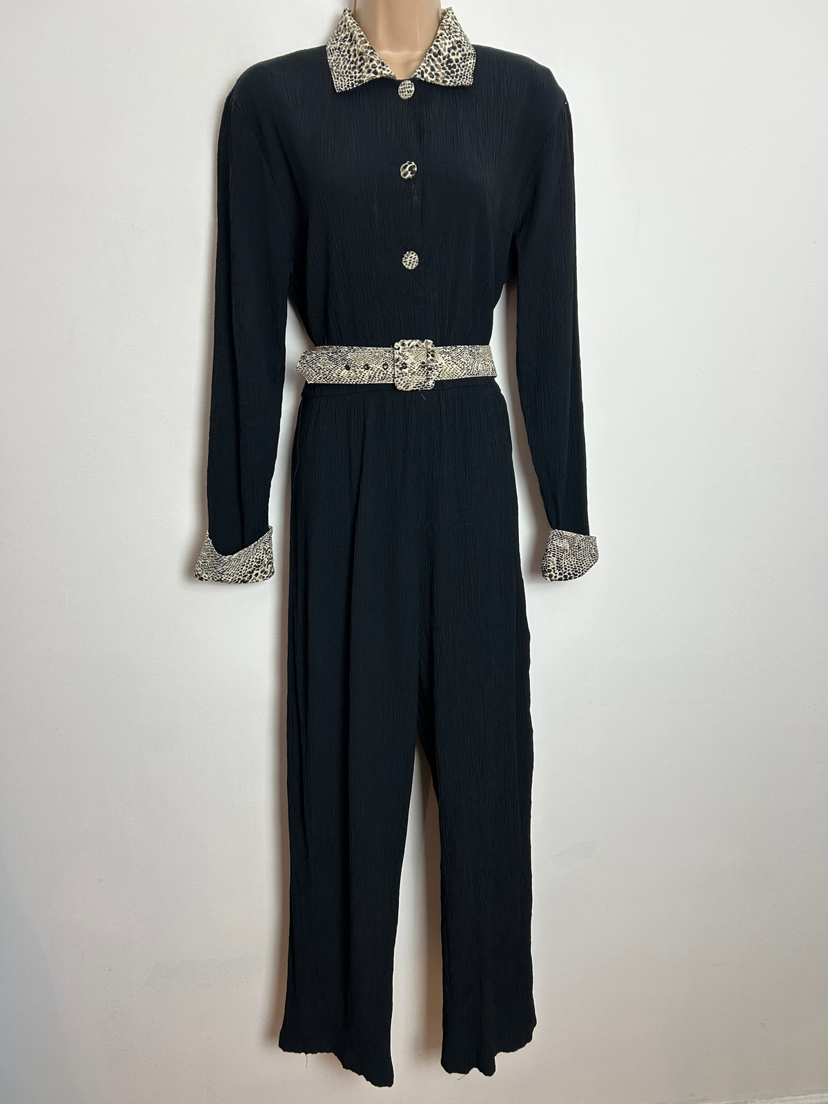 American Vintage 1980s VISAGE UK Size 12-14 Black Crinkle Fabric Leopard Print Contrast Belted Jumpsuit