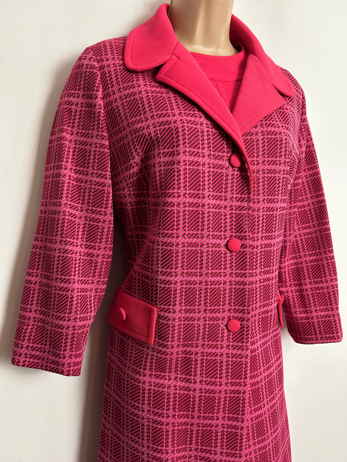 Vintage 1960s ALEXANDER CLARE UK Size 16 Hot Pink Mod Dress & Matching Jacket