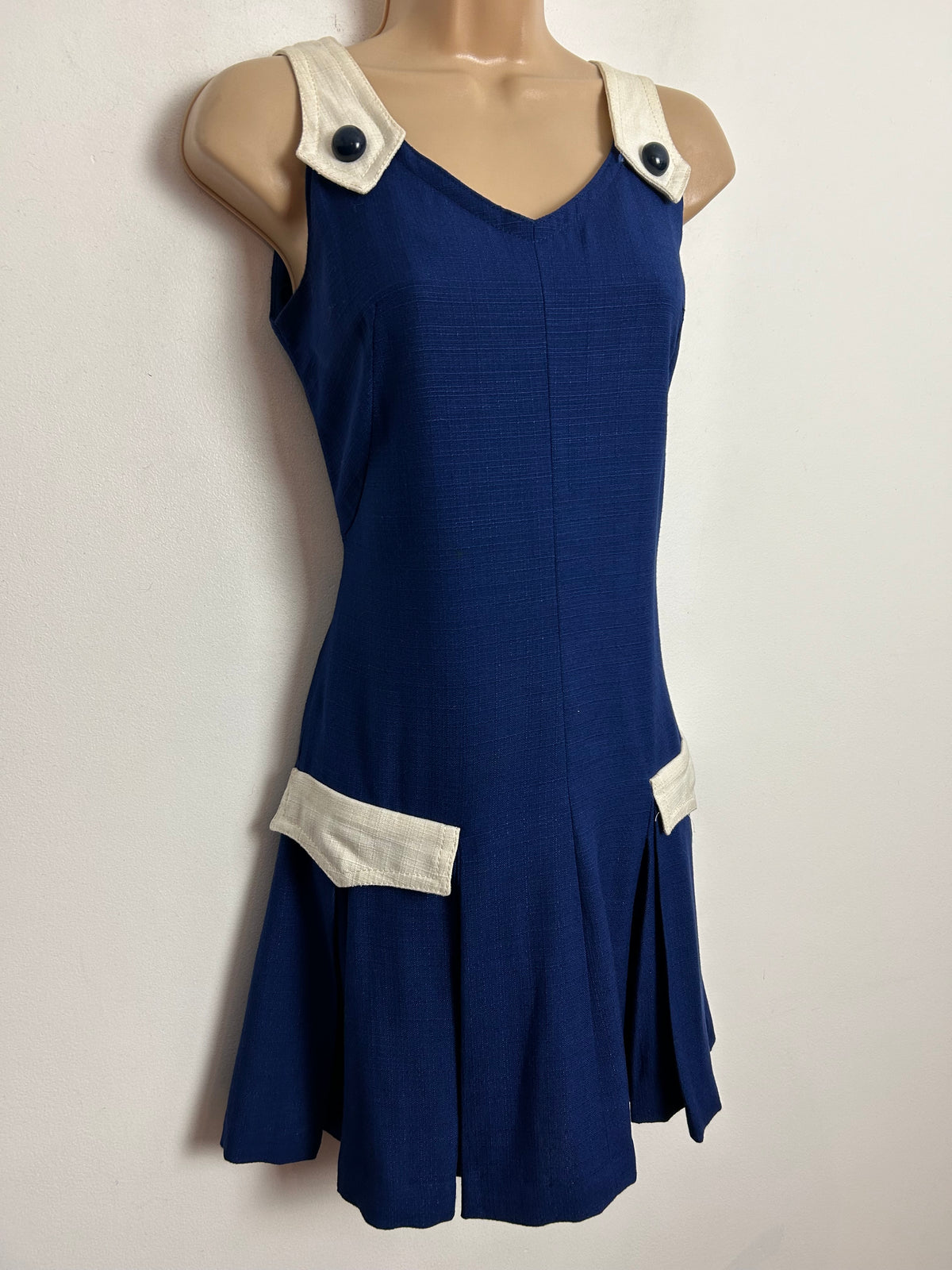 Vintage 1960s UK Size 8 Navy Blue & White Contrast Mini Mod Pleated Shift Dress