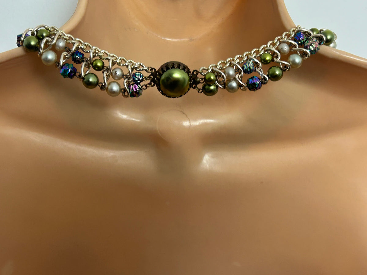 Vintage Late 1950s Gold Tone Faux Pearl & Painted Floral Beaded Choker Necklace