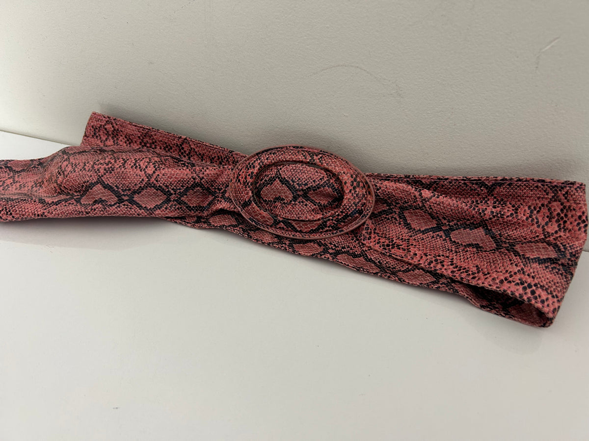 Vintage 1980s Fab Pink Python Snake Print Leather Cinch Belt