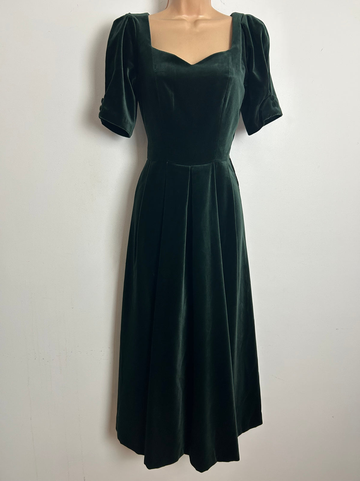 Vintage 1980s LAURA ASHLEY Size 8 (10 On Label) Bottle Green Velvet Pleated Midi Dress