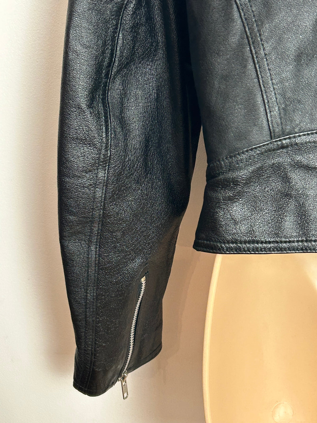 Vintage 1980s ECHTES LEDER UK Size 12-14 Black Leather Classic Biker Jacket